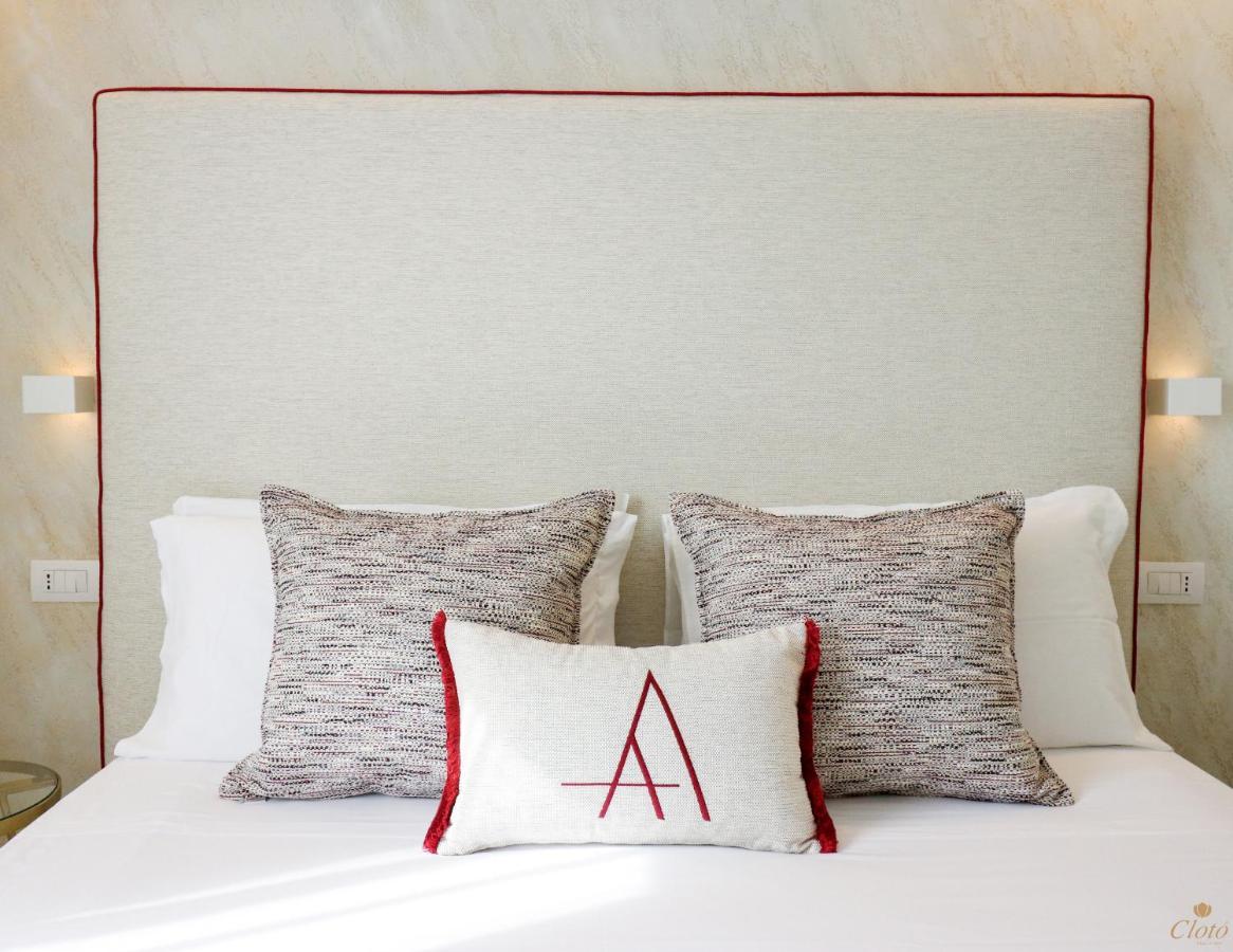 Double A Luxury Room Olbia Buitenkant foto